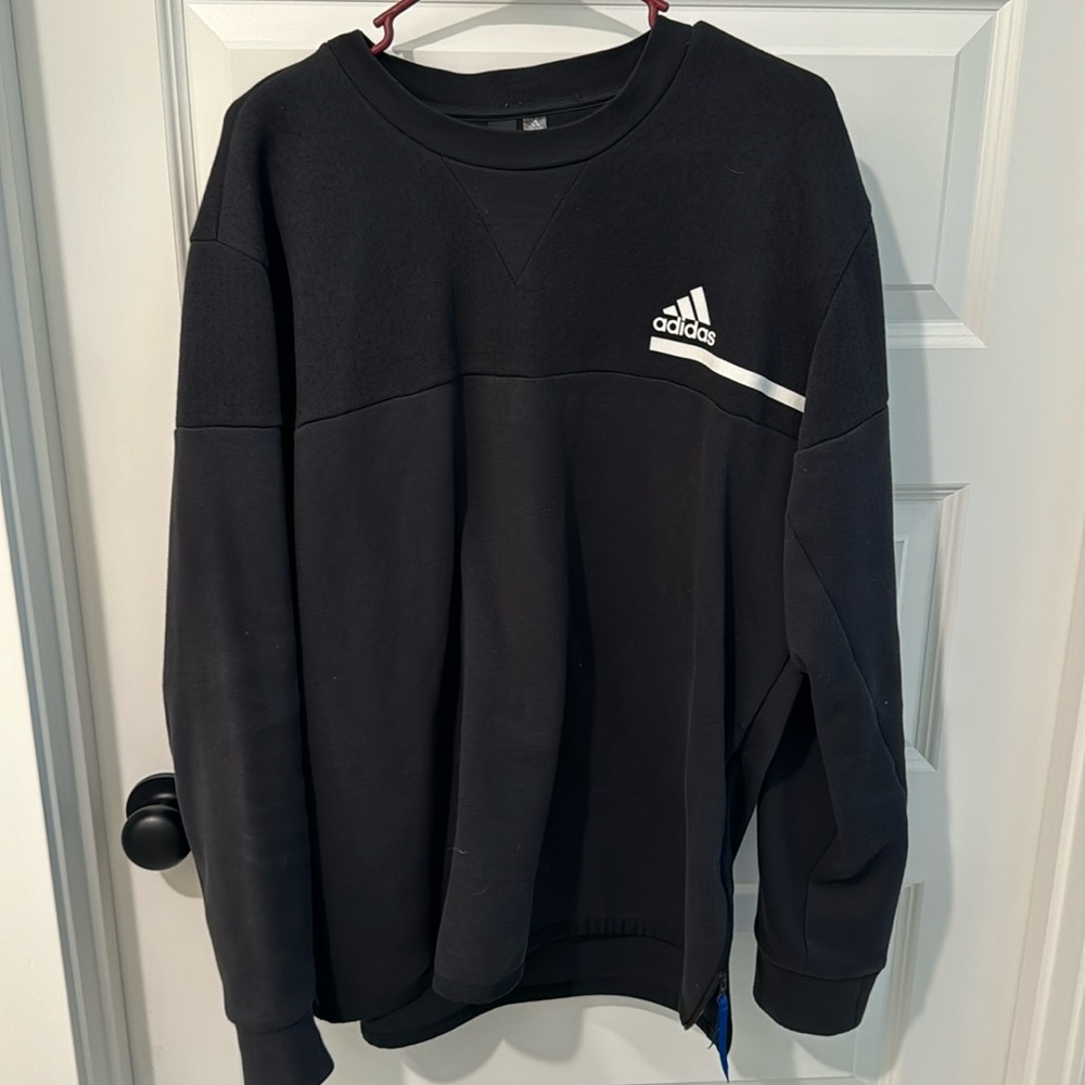 Adidas Crewneck Sweatshirt